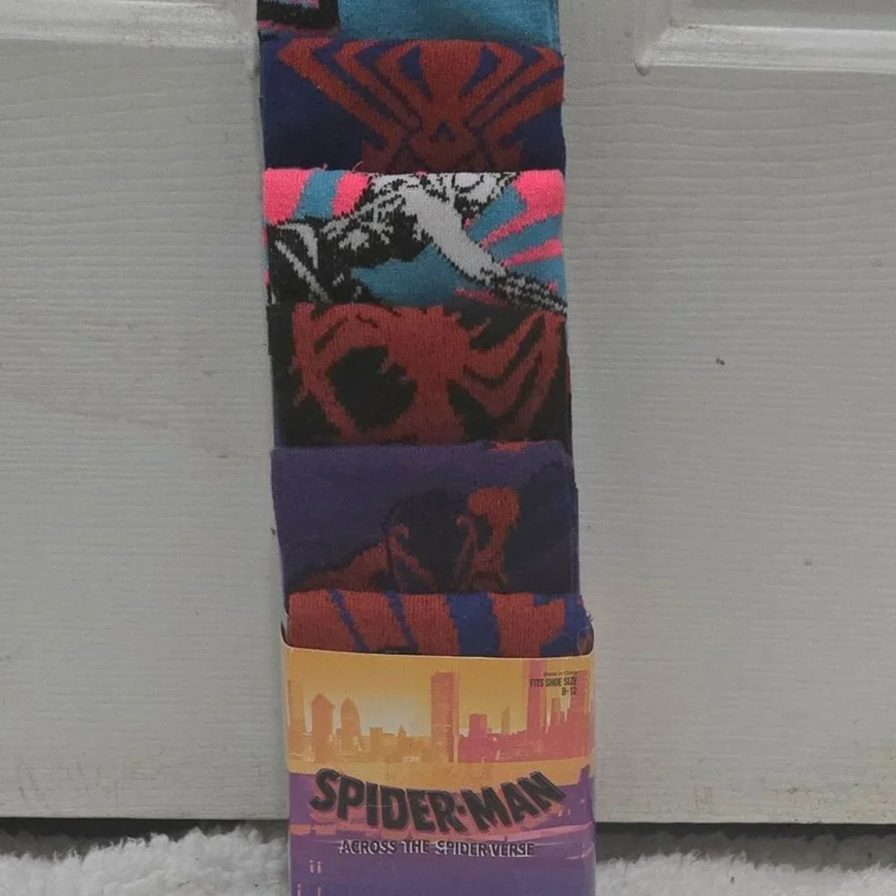 NIP Marvel Spider-Verse Men's Crew Socks 6 Pack